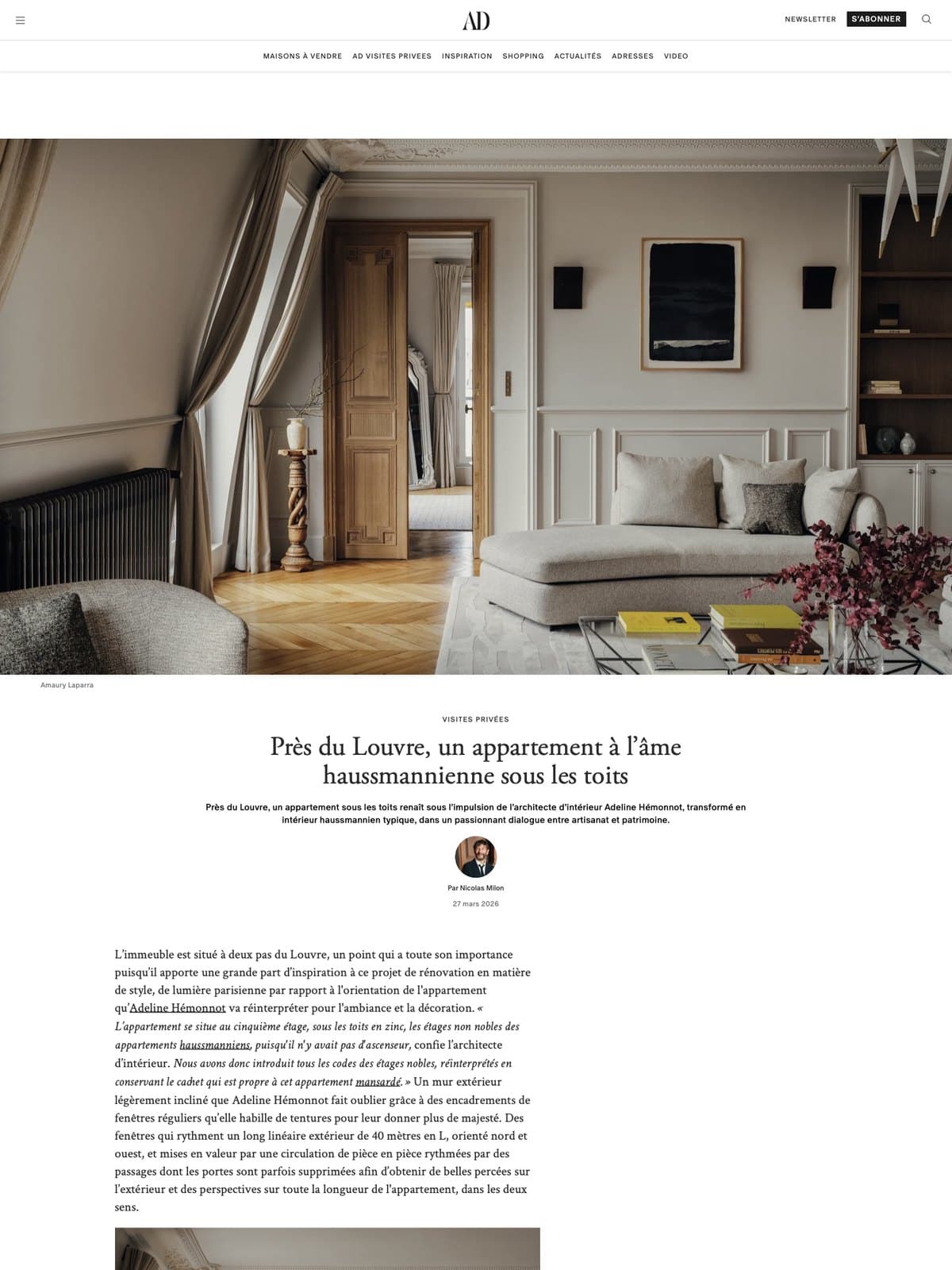 AD, 2026 — Près du Louvre, un appartement à l'âme haussmannienne sous les toits