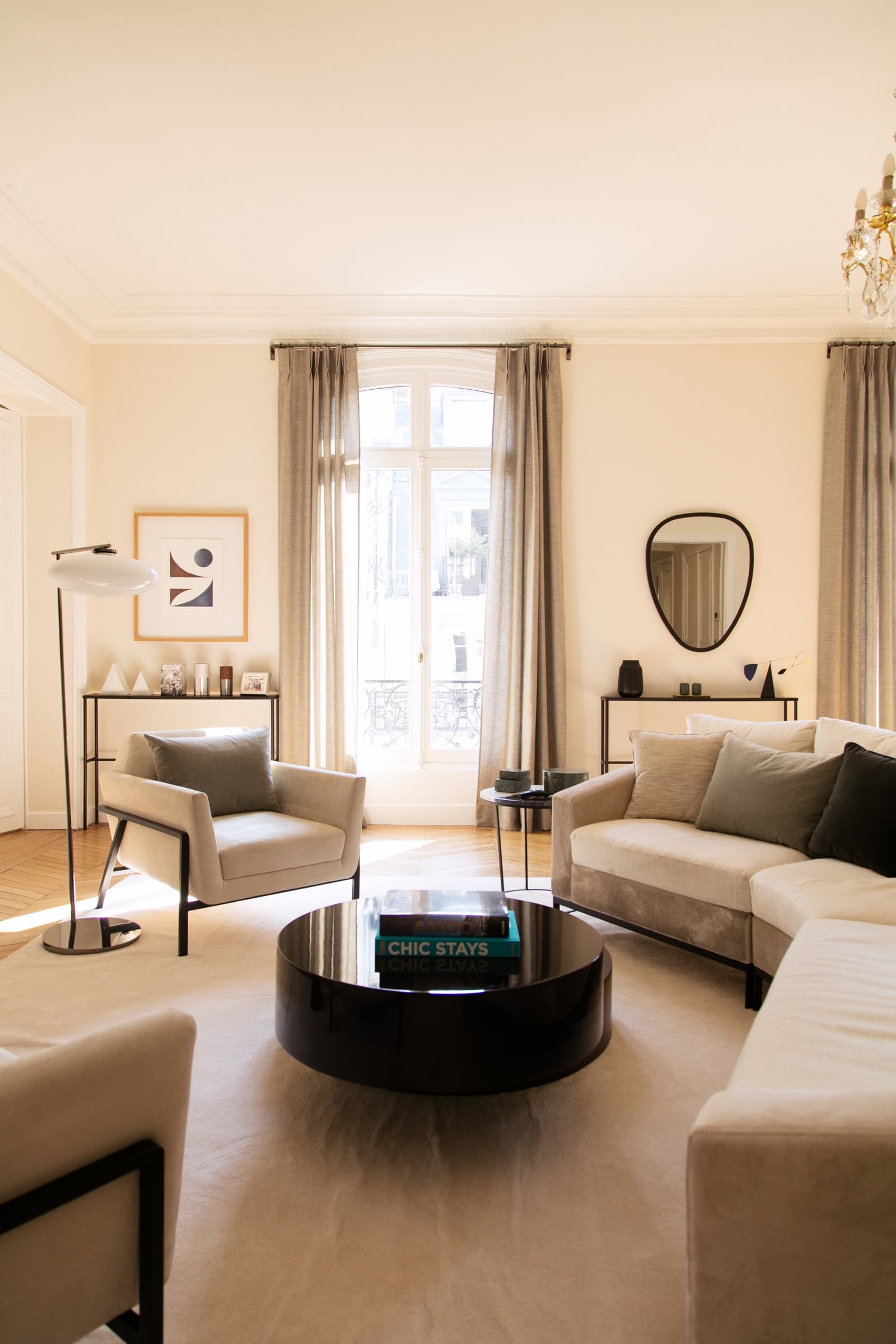 Salon dans le projet Appartement haussmannien à Paris, France.