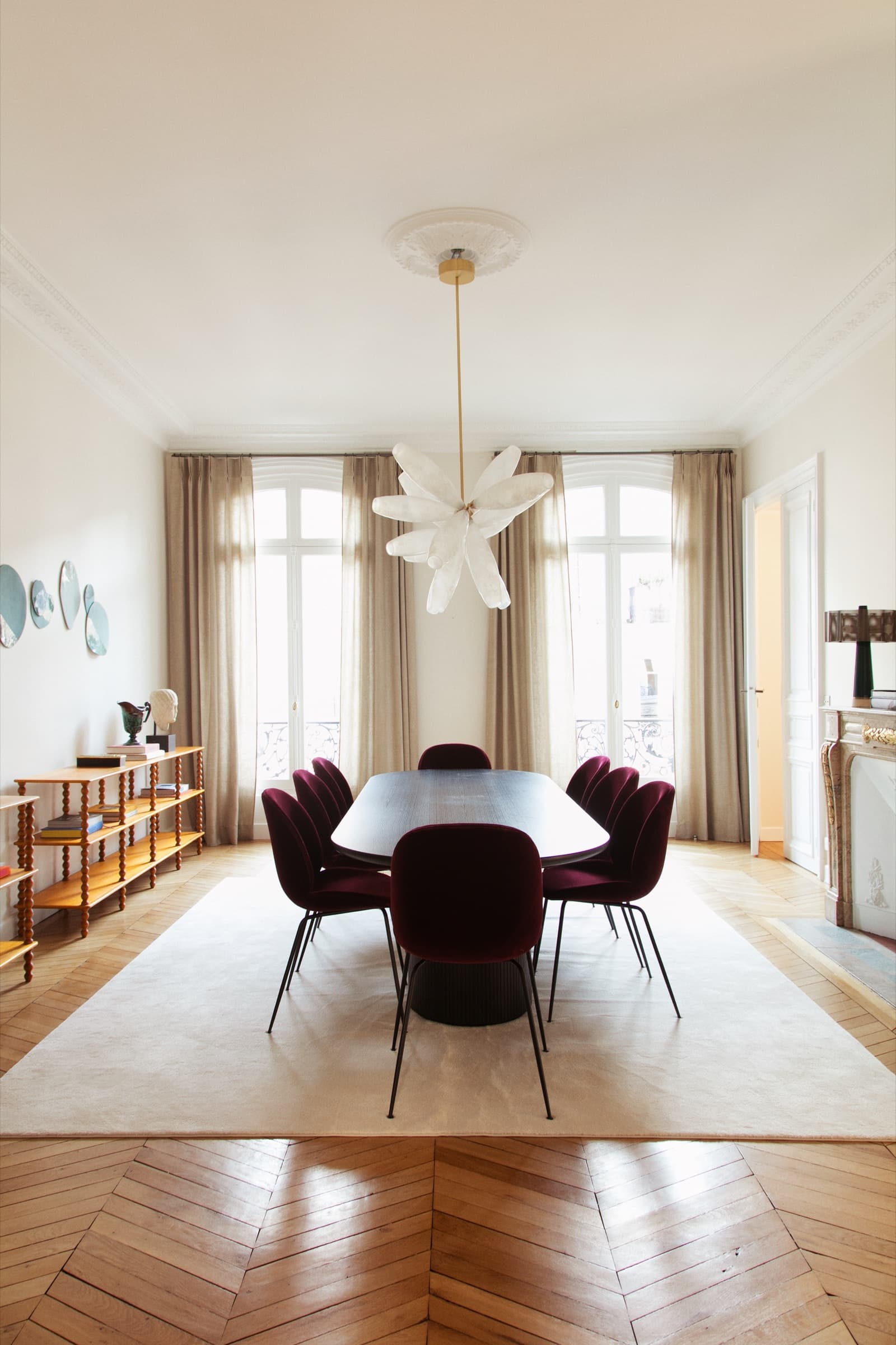Salle à manger dans le projet Appartement haussmannien à Paris, France.